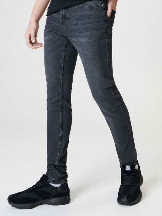Slim Fit Stretchable Jeans